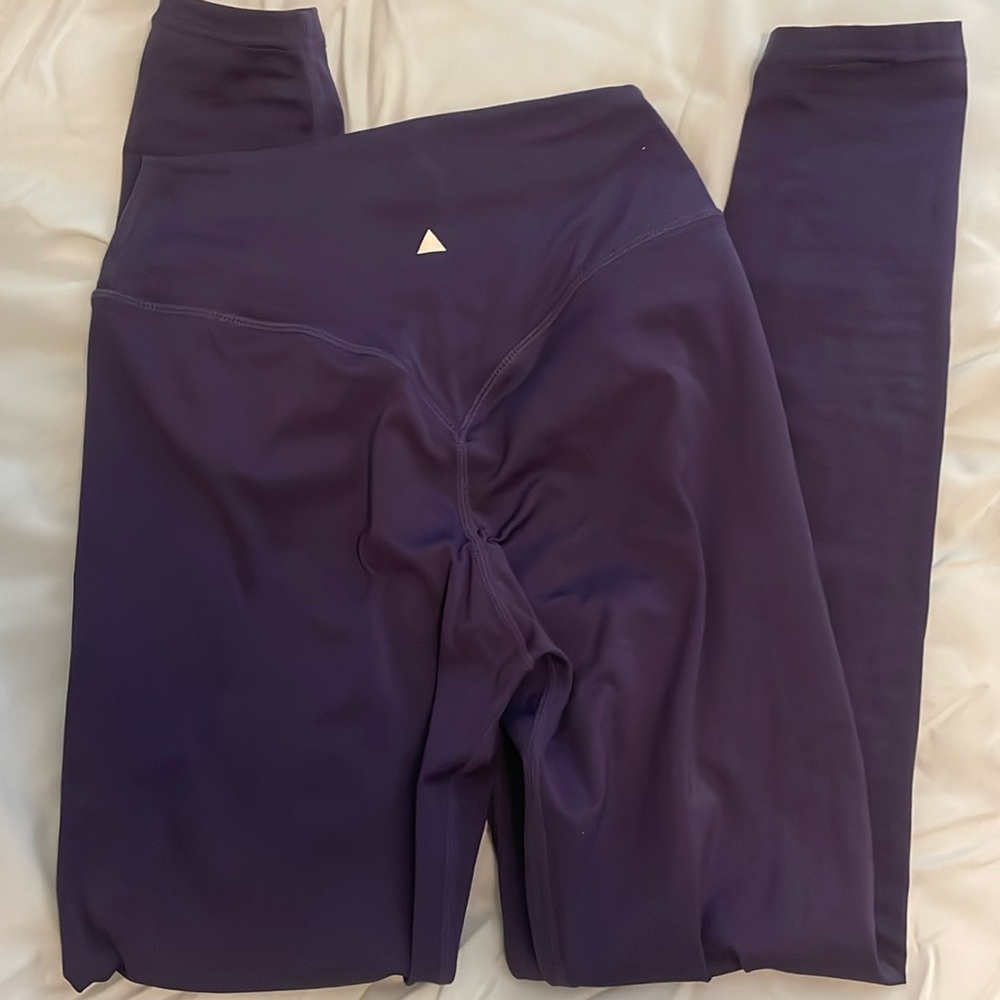 Balance Athletics leggings